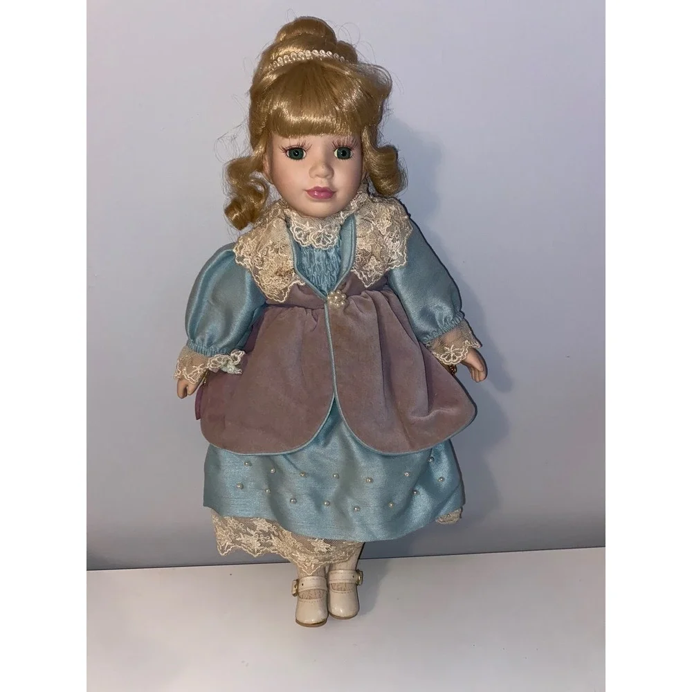 Brass Key Porcelain‎ Doll